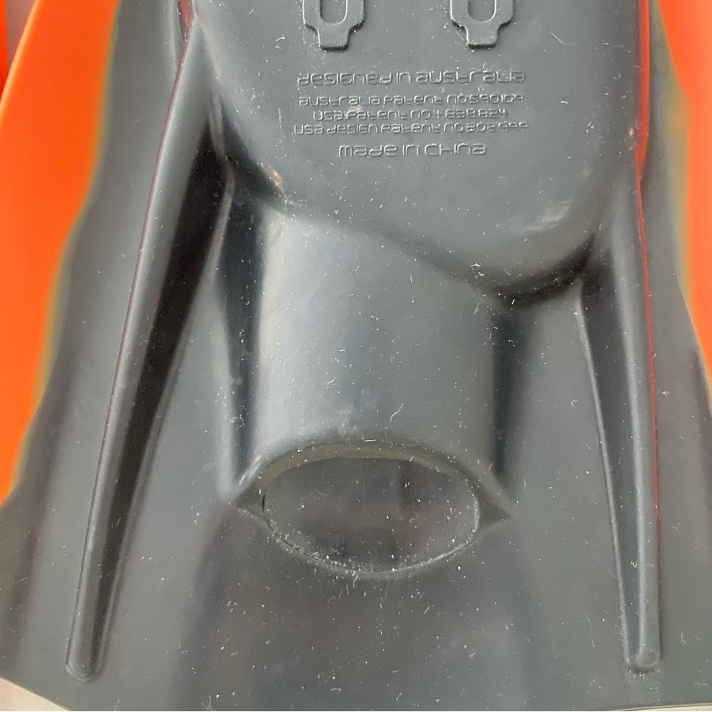 Hydro Tech 2 Swim and Bodyboarding Fins - Size 6-7 Black and Orange - Picture 7 of 7
